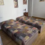 Guesthost - Elegant & Bright Flat In Center * Parme