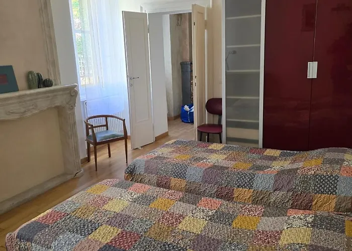 Guesthost - Elegant & Bright Flat In Center